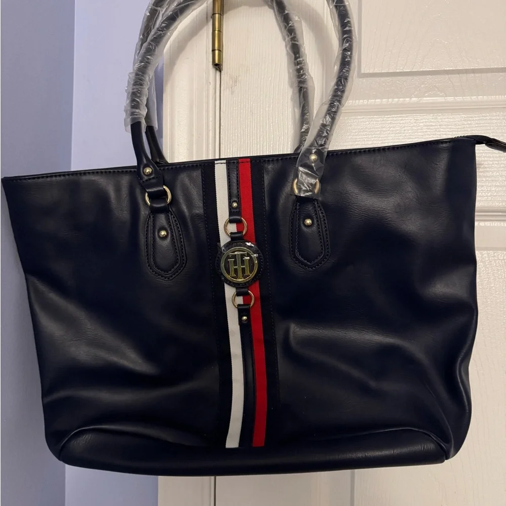 Tommy Hillfiger Designer Tote Bag - Picture 3 of 3